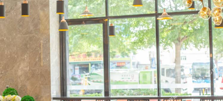 宜尚酒店(深圳国际会展中心机场店)图片