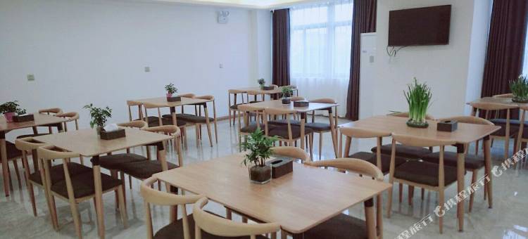 城市之家连锁酒店(亳州春雨汽车城店)图片