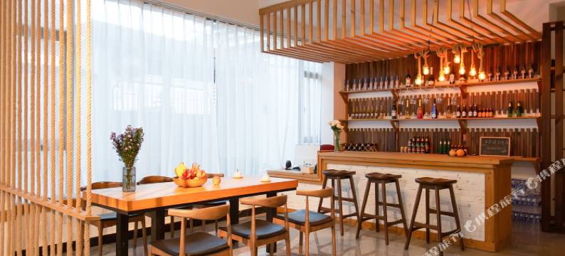 弥勒丨恩典丨工业风设计师民宿(湖泉生态园店)图片