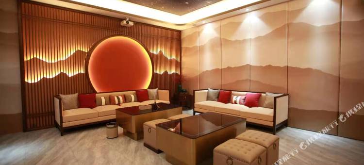 泰安丰华泰和酒店(泰山学院店)图片