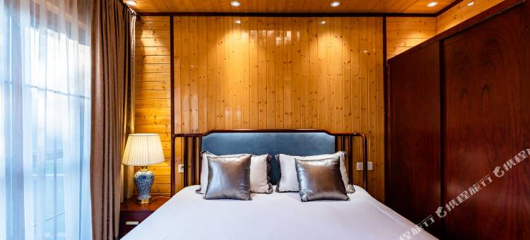 花筑·天颐湖木屋岛度假酒店(岱岳区店)图片