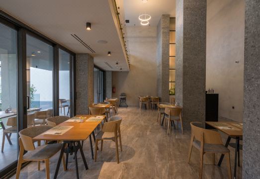 Hyperion City Hotel Hotel Overview