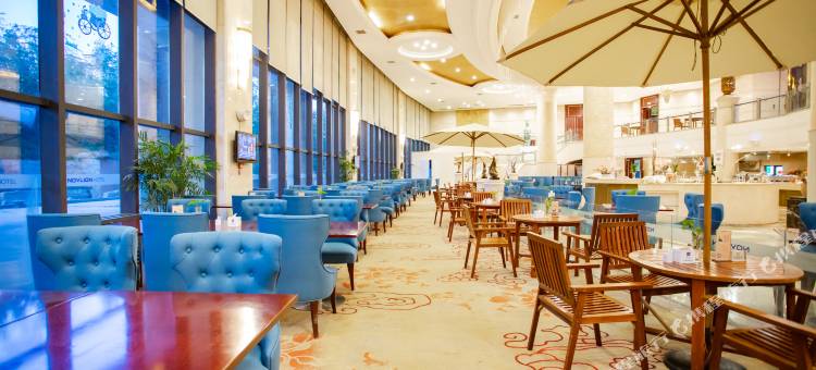 安阳华强诺华廷酒店(文体中心体育场店)图片