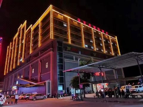 艺龙瑞云酒店（梅州丰顺佳百惠店）外景图