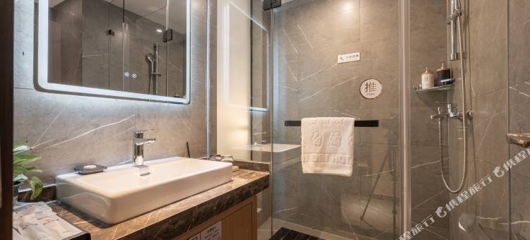 太白酒楼花园酒店(济宁汽车北站职业技术学院店)图片