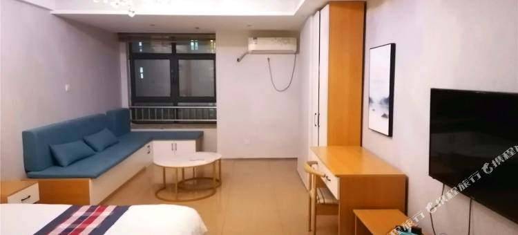 星期八式公寓(K88名泉广场店)图片