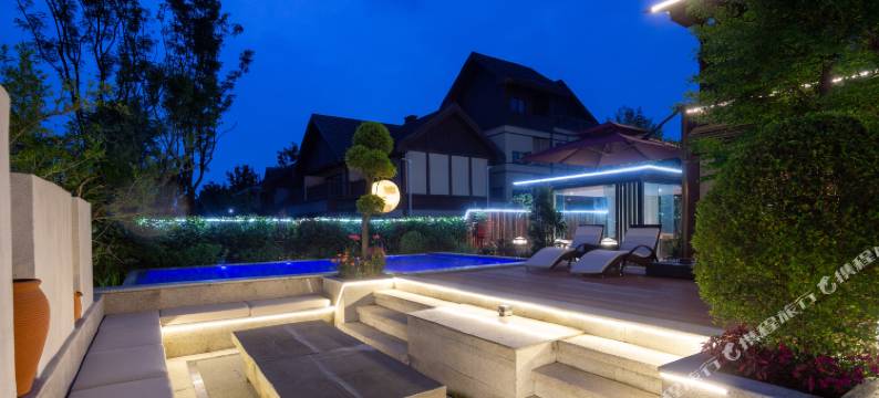 华著·悦青城温泉酒店(都江堰熊猫谷店)图片