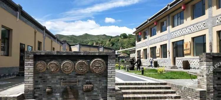 灵丘含水小寨民宿图片
