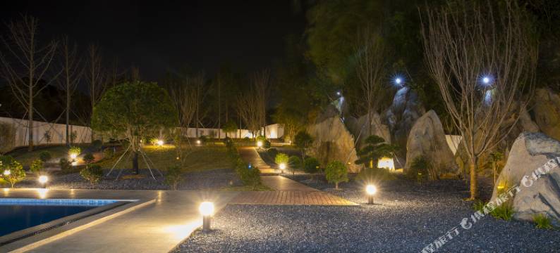 英德芸汐温泉度假别墅(积庆里仙湖旅游度假区店)图片