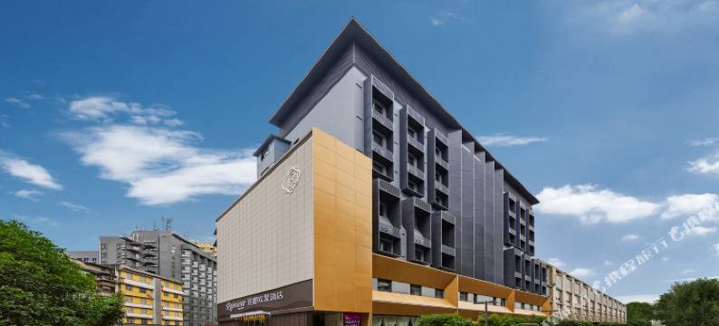雅格欢聚酒店(宜昌滨江公园CBD购物中心店)图片