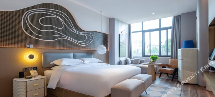 果岭19号酒店(南阳大桥店)图片