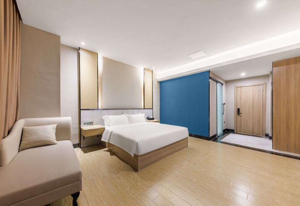 广州太子大酒店(融创文旅皮革城店)外景图