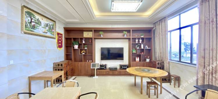 磐安朝明山庄(乌石村店)图片