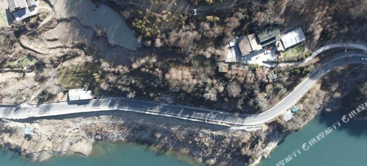 格尔达·云宿(硗碛乡店)图片