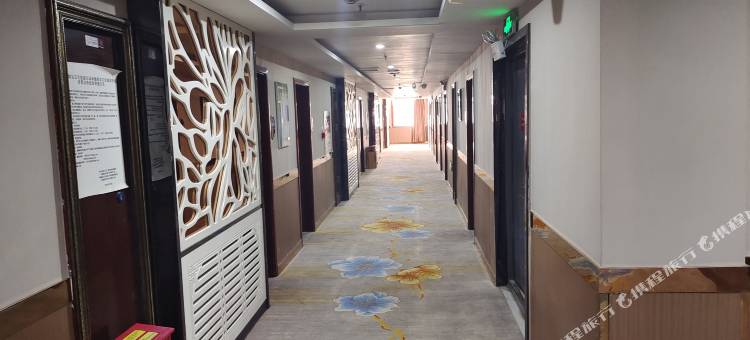 伽师新华西大酒店图片