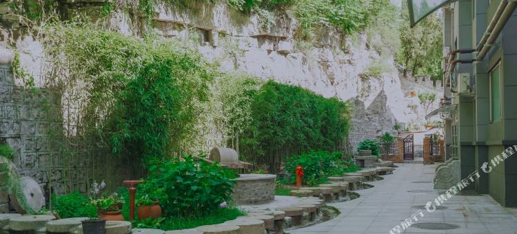 半山居精品民宿(淄博红叶柿岩店)图片