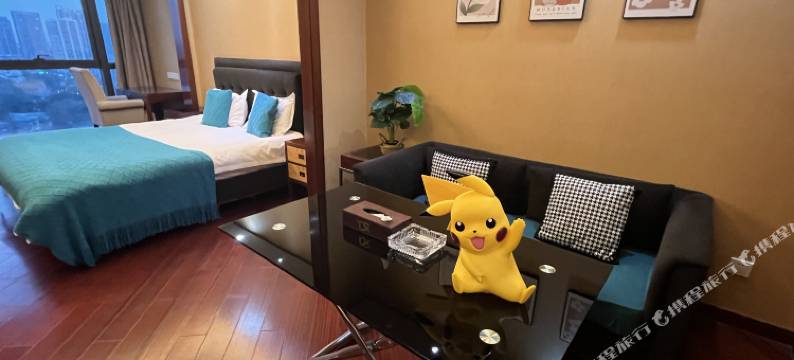 汉奢假日酒店(南京绿城水晶蓝湾百家湖地铁站店)图片