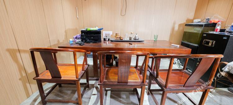 轻奢•悦享酒店(高校区大学城店)图片