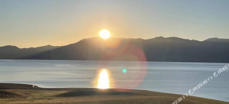 赛里木湖山居民宿图片