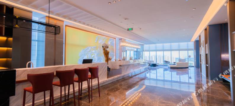 J ONE 嘉望酒店(长沙林科大涉外学院店)图片