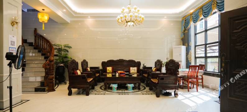 枫林晚民宿图片