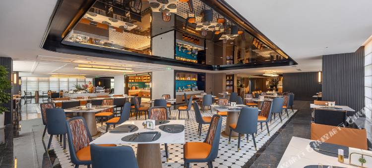 青岛中建锦江郁锦香酒店(红岛高新区店)图片