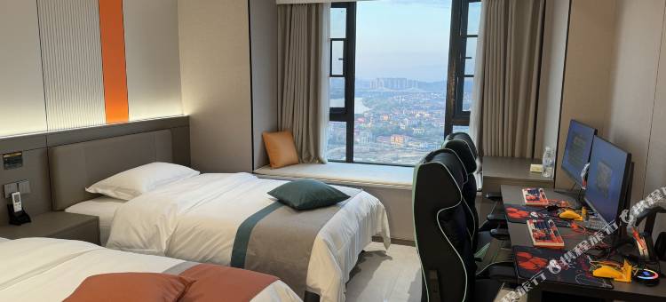 艾美电竞酒店(酃湖万达店)图片