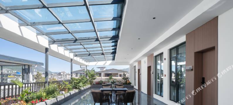 泊悦朗廷度假酒店(丽江古城南门店)图片
