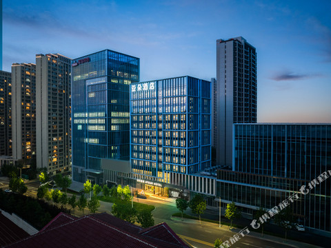 青岛海尔科创生态园劲松四路亚朵酒店