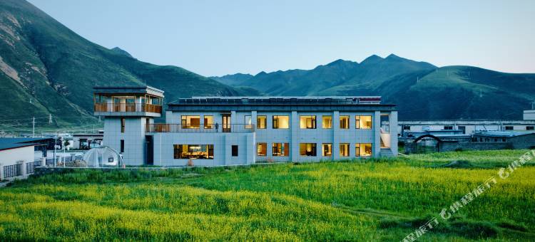 平措康桑热振文化遗产民宿图片