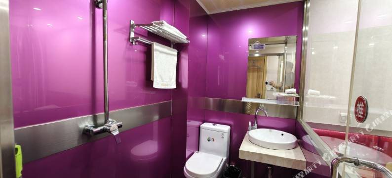 牡丹江苹果主题宾馆(火车站第十一中学店)图片