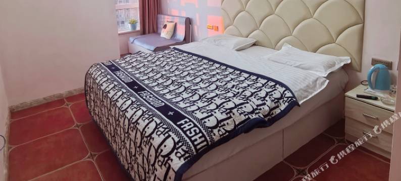 哈尔滨静雅轩公寓(江北大学城地铁站店)图片