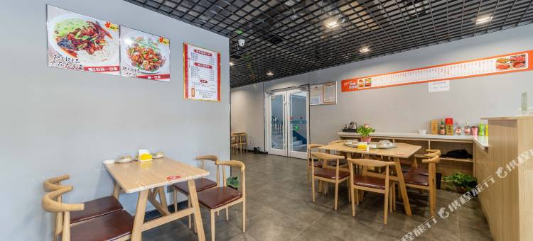 瑞庭精品酒店(徐水火车站店)图片