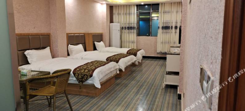 六盘水一家酒店图片