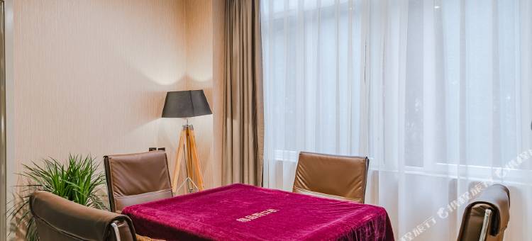 雷波林家园轻居酒店图片