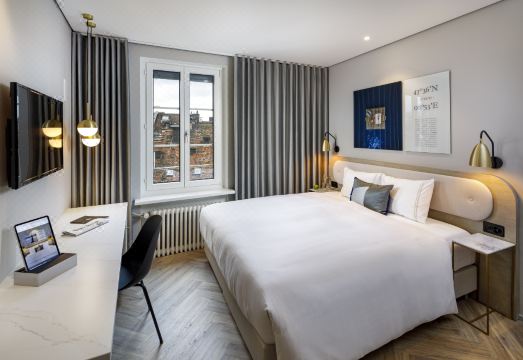 Hotel Felix Hotel Overview