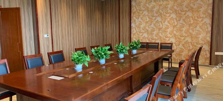 新吉假日酒店(南昌新建区第二中学店)图片