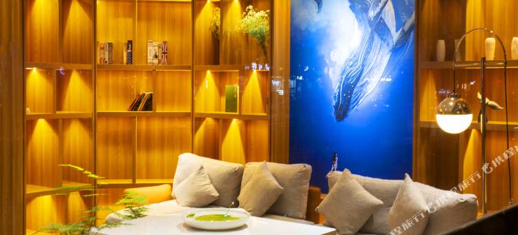 灰鲸智能酒店(临汾平阳广场店)图片