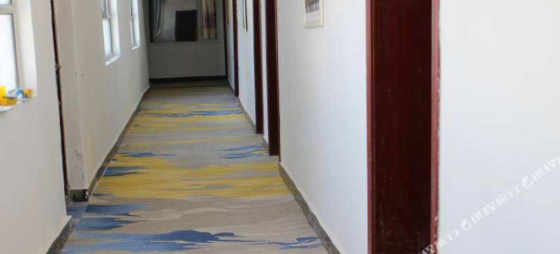 额济纳旗阳光客栈图片