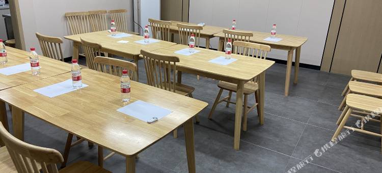 花筑·江南酒店(南京玄武湖青春广场地铁站店)图片