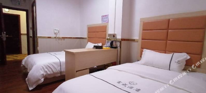 广州富成酒店(罗冲围客运站摩配城店)图片