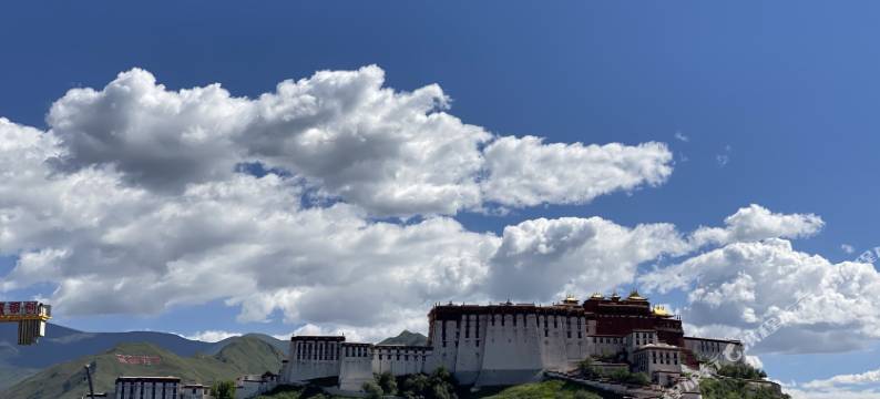 拉萨归・来精品观景民宿(布达拉宫店)图片