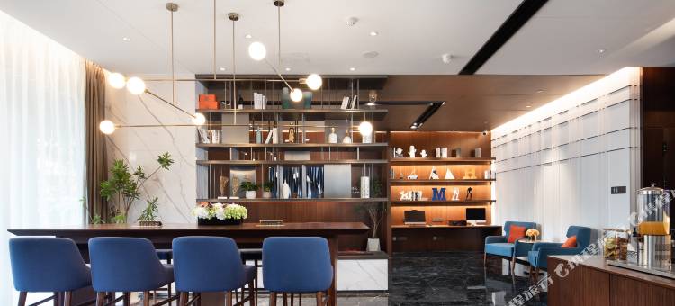 义乌国际商贸城希尔顿欢朋酒店图片