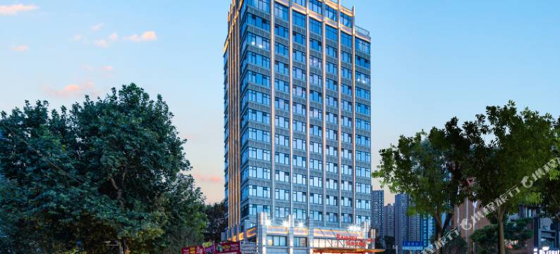 华美达酒店(武汉青山江滩店)图片