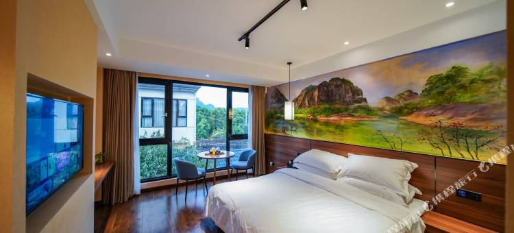 武夷山岭上溪舍(武夷山风景区竹筏码头店)图片