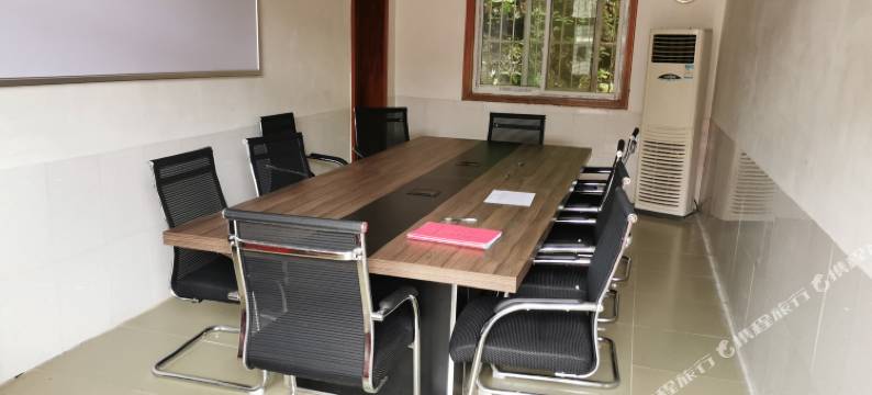 武当山原农厚道客栈图片