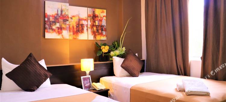 18套房公寓(The Studio 18 Residences)图片