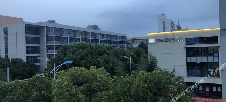 易佰良品酒店(苏州独墅湖高教区店)图片