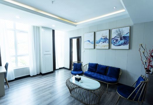 7Days Inn Hotel (Anlong Shifu Avenue) Hotel Overview