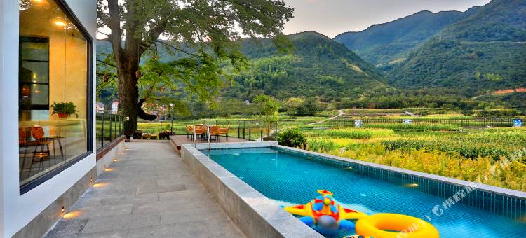 南榆云舍(千岛湖镇石林景区店)图片